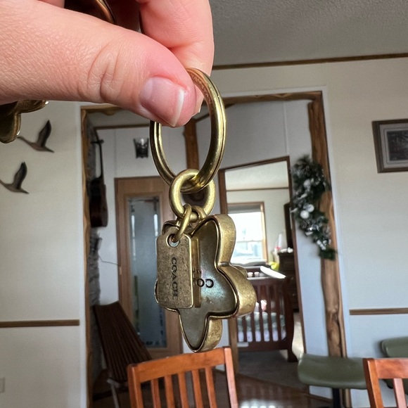 RARE Coach Wild Flower Turnlock Valet Key Fob Charms - Picture 12 of 14